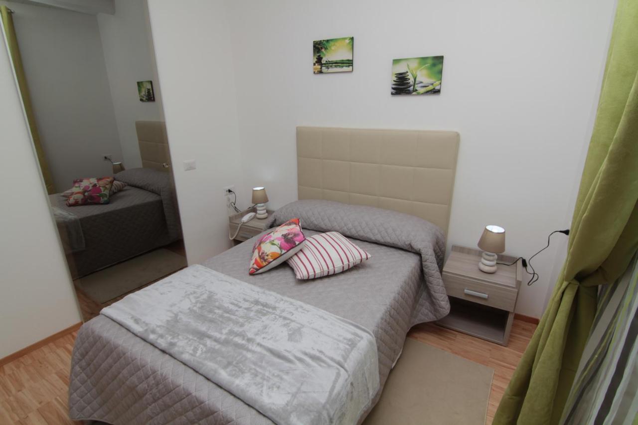 Al Bastione Relais Suite & Rooms Gravina in Puglia Exterior photo